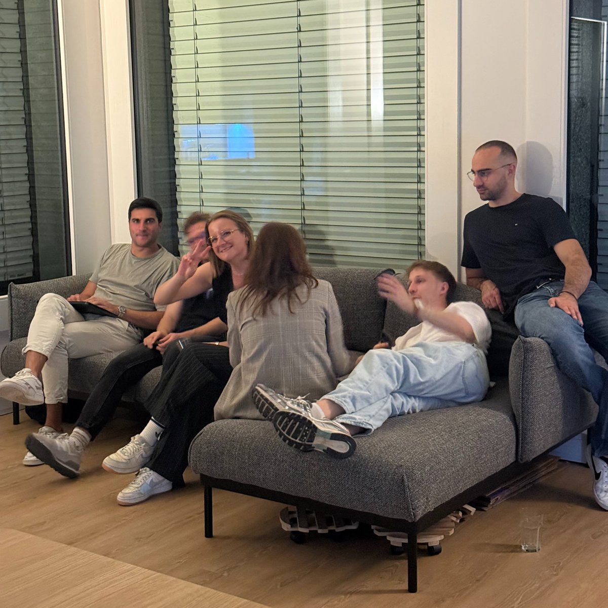 julian_englert's tweet image. So cool to see so many people at our lab opening at @adaptyvbio last week! Great mix of researchers, engineers and scientists working at the intersection of AI and bio. We ran lab tours all evening to show how we bring your proteins to life and our robot arm tirelessly counted…
