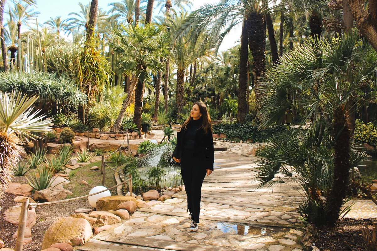 Planning a winter weekend in Alicante? Here’s a recap of my February getaway, with tips on things to do and my thoughts on the weather &amp; vibes in the Alicante region. #Alicante #WinterGetaway Read: atlifestylecrossroads.com/weekend-in-ali…