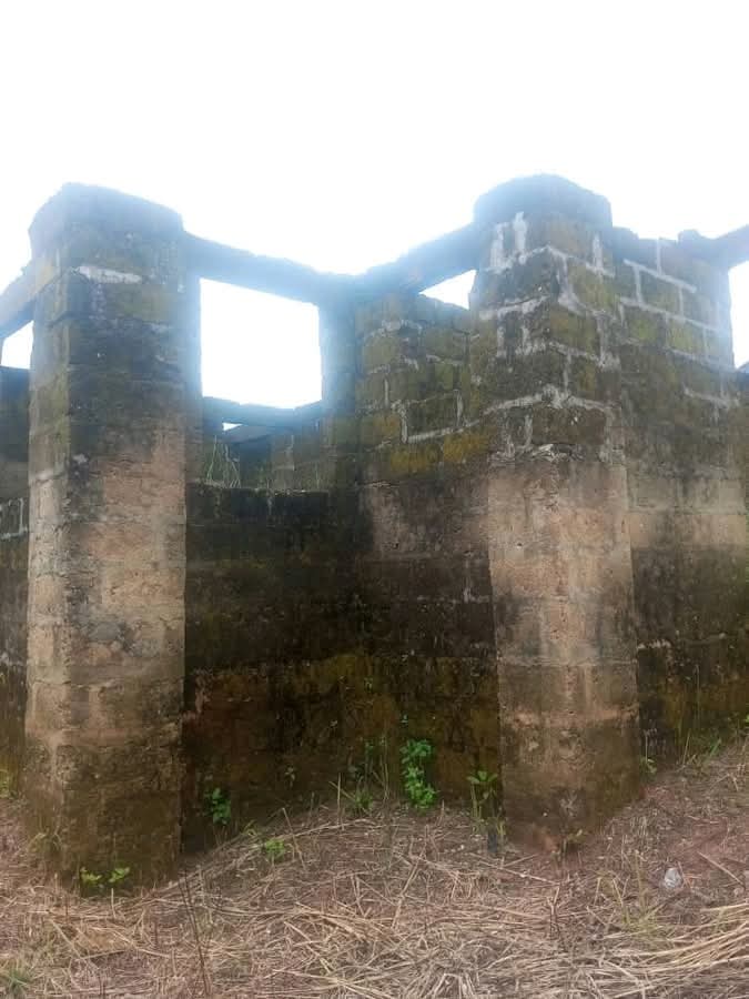 Even if it’s not yet roofed, it’s a sign that your future home is real, not imaginary.
 Uncompleted doesn’t mean failure it means load