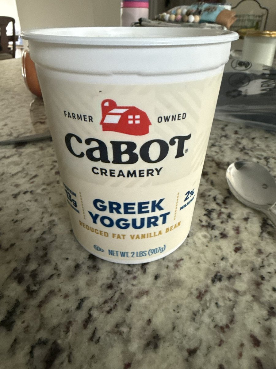 Mama_Bugg's tweet photo. The BEST yogurt I have ever had. @cabotcreamery https://t.co/NxvFZZHOfX