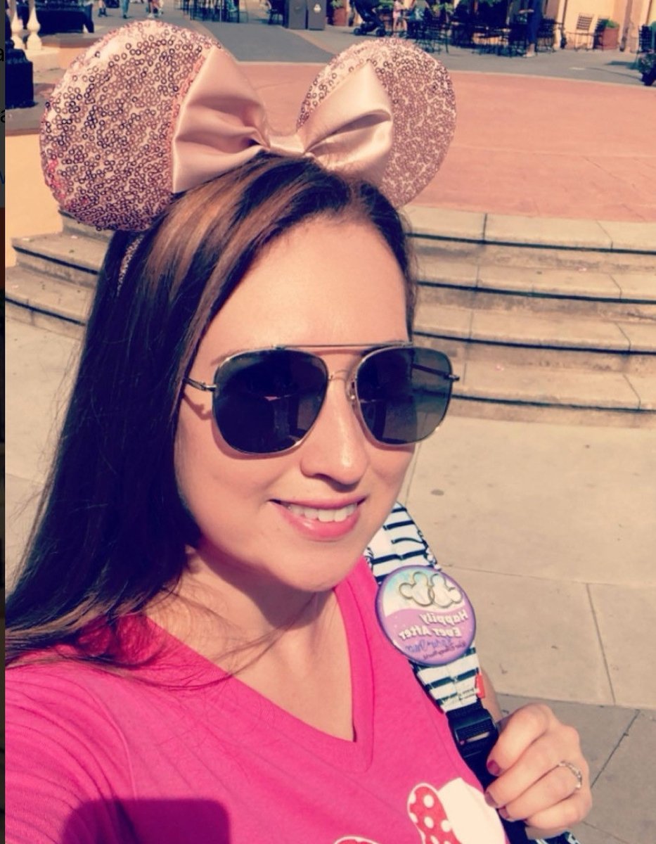 kaydee816's tweet image. My birthday is finally here! 🎉

Cheers to 37 years 🩷

No balloons from X? Lame lol 

Silly birthday wishes 🥰: amazon.com/hz/wishlist/ls…