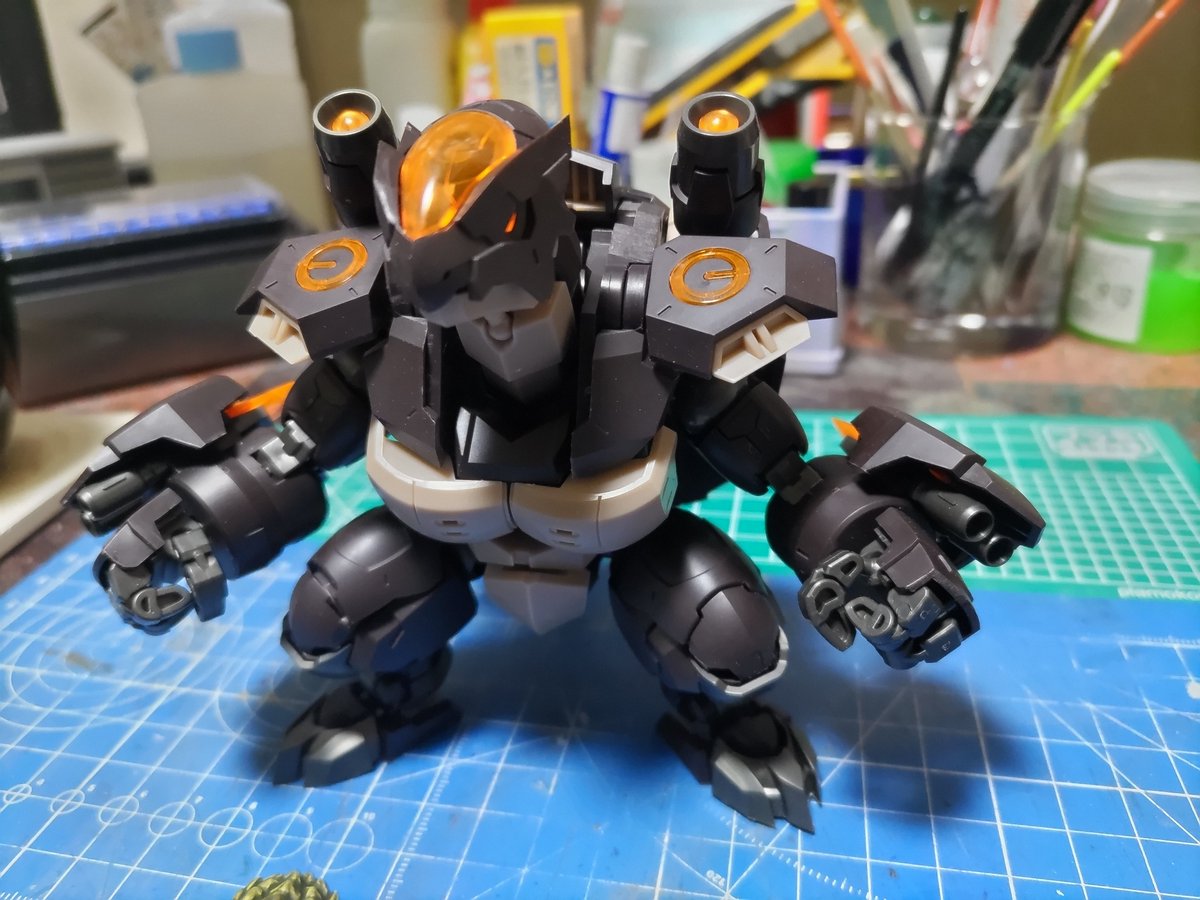 gaohobby4's tweet photo. ＃マンハンター
メカ亀がカッコいい!!
そしてパイロットがリアル亀というのもポイント高いです。満足高いキットでした https://t.co/iAJyP0zyzB