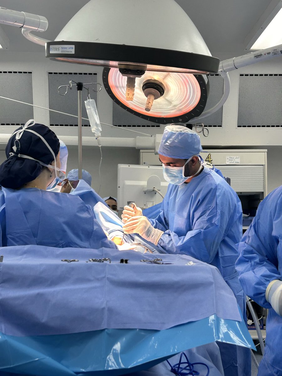 caiser_52's tweet photo. Total thyroidectomy https://t.co/VAdM4ZXrQS