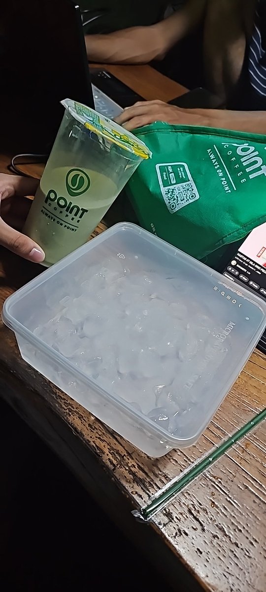 Wajib dicoba beli point + minta es dipisah