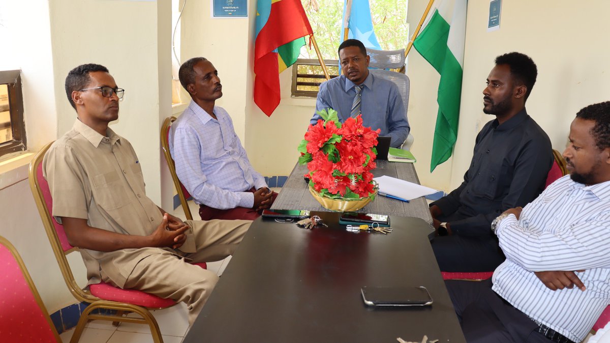 EthConPuntland's tweet photo. 3️⃣ በአክሱም ዘመን የኢትዮጵያ ታሪካዊ ጥንካሬ የአዱሊስን ስትራቴጂክ ወደብ ጨምሮ የቀይ ባህርን አካባቢ ከመቆጣጠር ጋር በጥብቅ የተቆራኘ መሆኑ ተገልጿል።
#Axum #RedSea
#RiseofEthiopia
#AccesstoSea
#ኢትዮጵያ
#Ethiopia https://t.co/A0pFUqYK2i