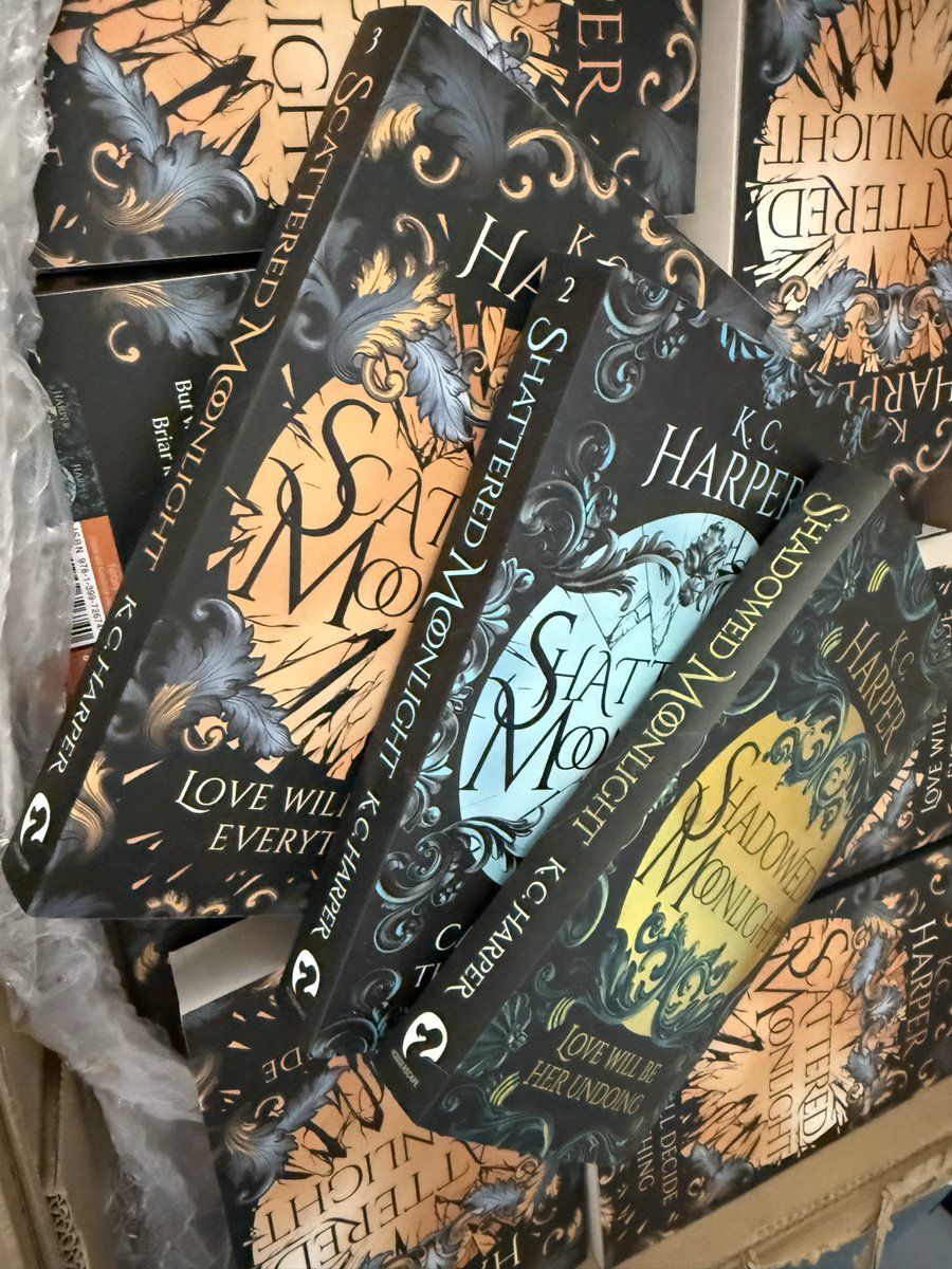 K.C. Harper SEEKING REP (romance) soon! tweet media