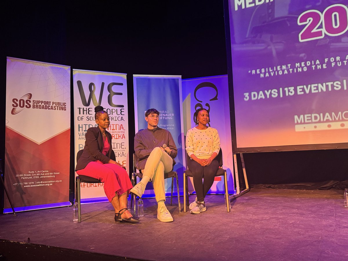 Billbobbird's tweet photo. And we are away. …  Rate the hate…. Where do the lines lie?  We have amazing @KgomotsoModise1  and then four fantastic journalists and the @BenWinks as the judge. @SouthAfricanHC @PressCouncil_SA @_FreeExpression @MediaMattersZA @KasMedia #mff25 https://t.co/14fyCFCH2H