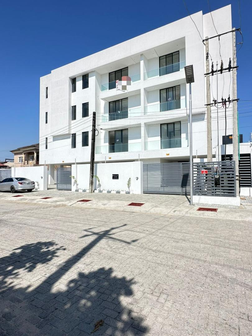 Nenekamah's tweet image. 2 BED || Oniru VI || For Sale

Newly Built 2 Bedroom Apartment with Swimming Pool and Gym in the beautiful Oniru, Victoria Island.

📍 Location: Oniru VI
💰 Price: ₦310M
📜 Title: Governor’s Consent

📞 Call: 0806068498

Hashtags: Draw #DSTVCh150 iPhones #TachaGuinnessWR