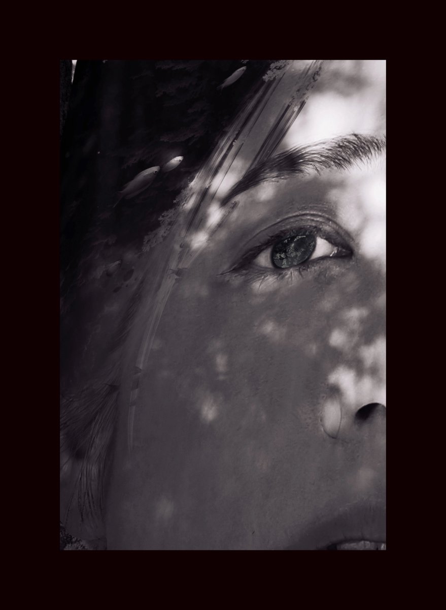 カメラ活動1030日目

ふと立ち寄る行為が、
誰かの忘れられない出会いになる事もあるって話し。

LUMIX S5
S24-105