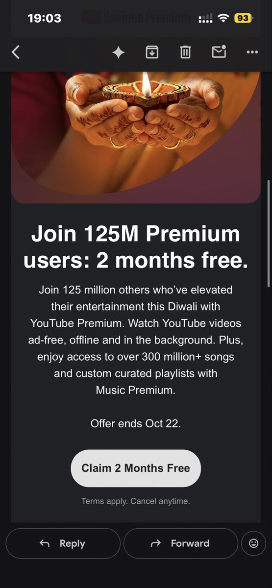 kshitieeee's tweet image. Just got 2 months of YouTube Premium free — Diwali offer till Oct 22!
No ads, offline videos, background play — pure bliss
Have you claimed yours yet??

#YouTubePremium #DiwaliOffer #AdFreeLife #TechFind
