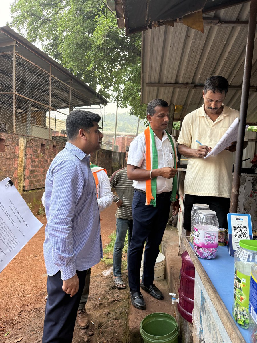 Amit Patkar (@amitspatkar) on Twitter photo Participated in the #VoteChori Signature Campaign at Chief Minister <a href="/DrPramodPSawant/">Dr. Pramod Sawant</a>’s own constituency Sanquelim. 
If the CM himself believes in democracy, he should explain why <a href="/BJP4Goa/">BJP Goa</a> resorts to money, muscle, and manipulation to steal people’s mandate.
Goa deserves leaders Participated in the #VoteChori Signature Campaign at Chief Minister <a href="/DrPramodPSawant/">Dr. Pramod Sawant</a>’s own constituency Sanquelim. 
If the CM himself believes in democracy, he should explain why <a href="/BJP4Goa/">BJP Goa</a> resorts to money, muscle, and manipulation to steal people’s mandate.
Goa deserves leaders