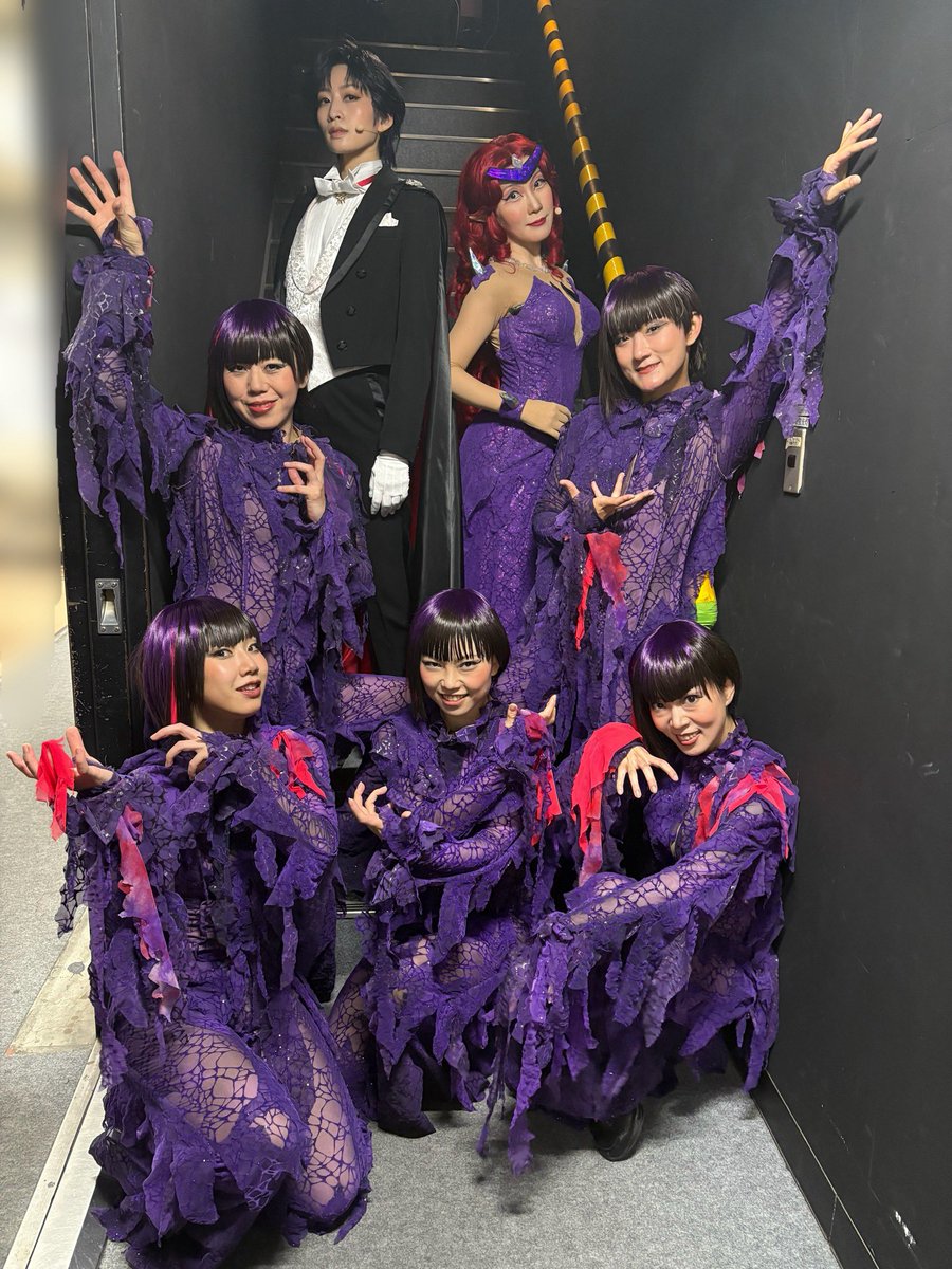 riona_tatemichi's tweet photo. いつだって最強にかっこいい皆さまと
#SailorMoonTheSuperLive https://t.co/Z2ZhueEL5e