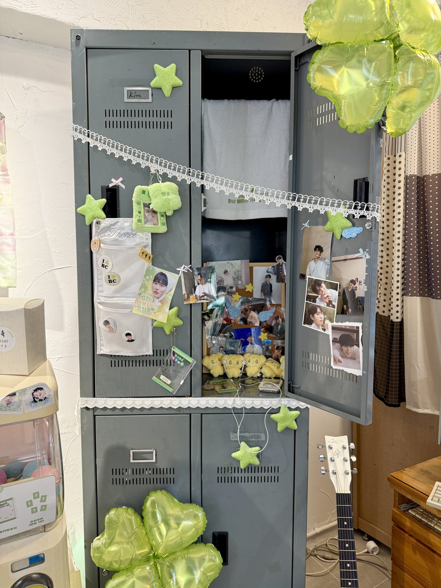 lemon_chan_0108's tweet photo. 아기자기하고 행복이 가득 넘친 럭키플레이버 !
4주년 카페 준비하고 열어주셔서 감사합미다 🫶🏻

그리고 병찬아,
나의 행복이 병찬이 너라서 고마워 💛

#주문하신_행복_나왔습니다
#행복농도_211014
#이병찬 https://t.co/i45QbmEuiG