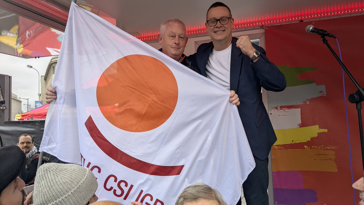 ituc's tweet image. Today, ITUC joined the massive national demonstration in Belgium, standing shoulder to shoulder with Belgian unions. ✊🇧🇪
📢We are united against the Belgian government’s anti-social measures. Collective action works — we've already seen wins on wage indexation. But the fight…