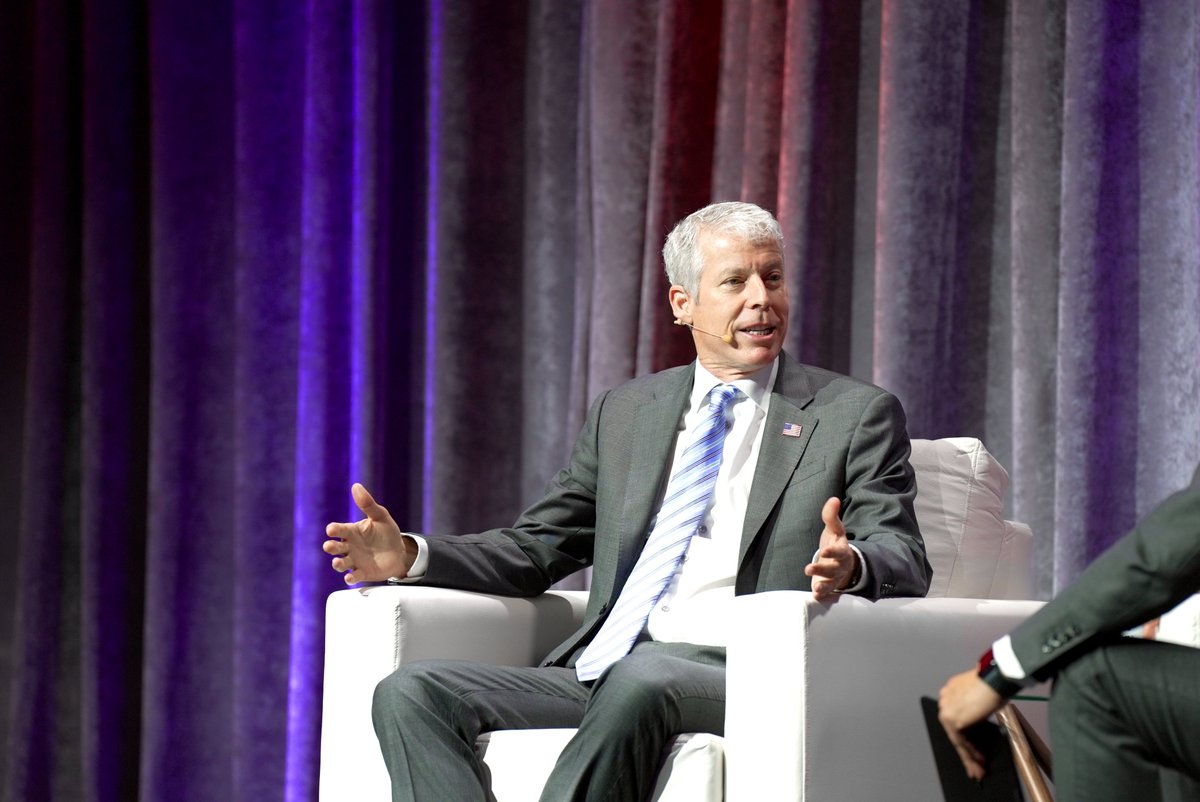 scsp_ai's tweet image. There’s no better way to kick off the #FusionSummit than with the U.S. Secretary of @ENERGY @SecretaryWright and #SCSPTech President @Ylli_Bajraktari! Secretary Wright detailed the new DOE Fusion Science Roadmap, asserting that the United States must prioritize public and private…