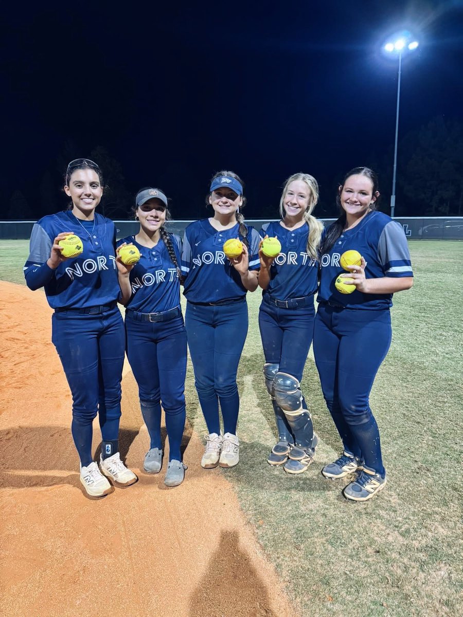 Abby Thacker tweet media