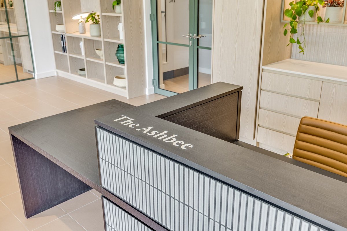 2 double bedroom apartment #tolet FREE TfL Travel Card, gym,co-working spaces,concierge, pet-friendly.
0.3 miles from #BrentCross West 
£634.62 pw / £2,750.02 pcm
Ready to make it yours? Contact us today!
📞 020 7433 6869
whl@g-h.co.uk