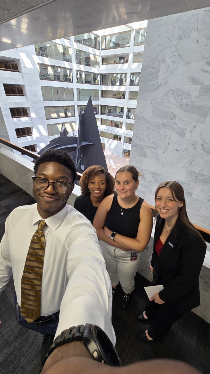 Ademola 주목혁 tweet media