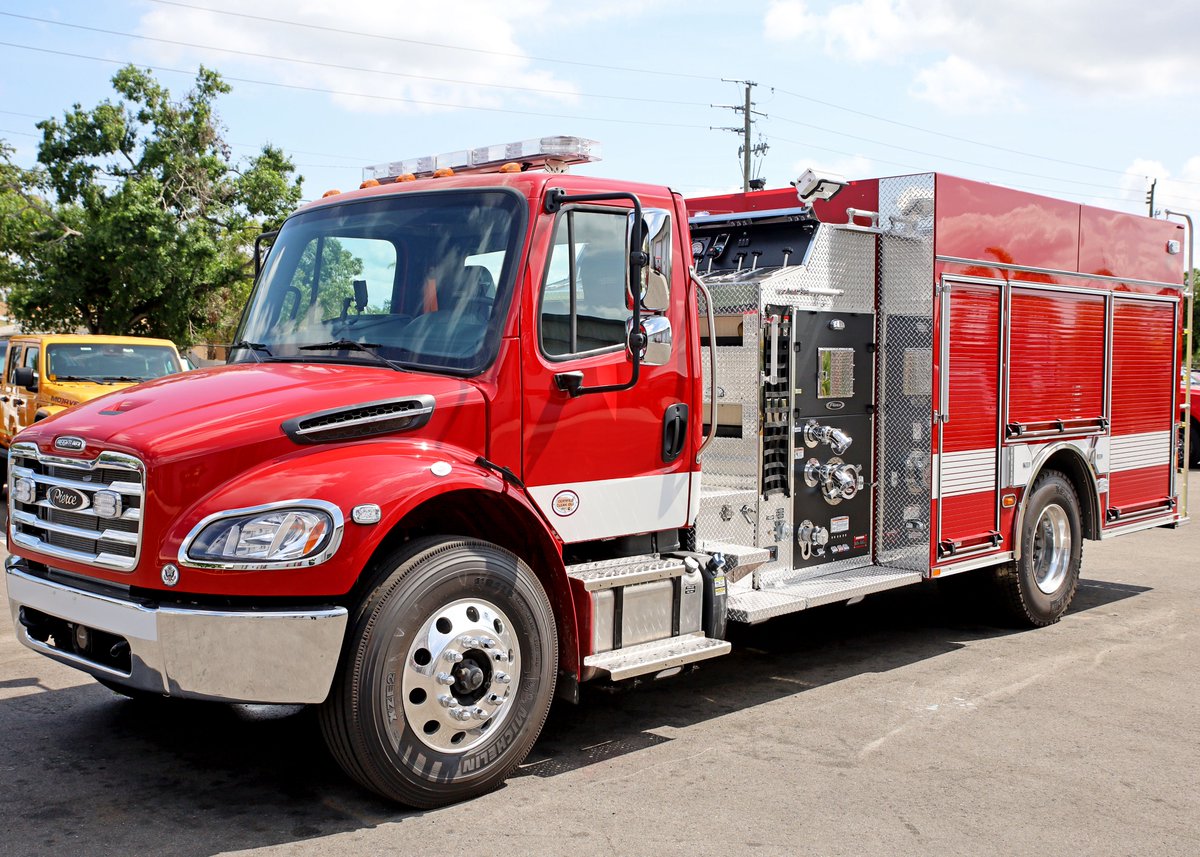 PierceMfg's tweet image. FOR SALE🚨⁠
This #Freightliner BX #Pumper is ready to serve your community.

🔗Contact your local Pierce dealer for more information: piercemfg.com/find-a-dealer

Job Number: 42704