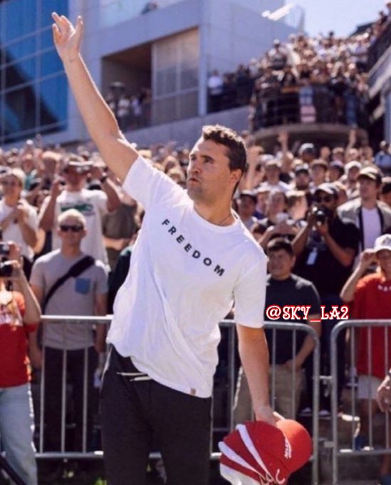 Sky_La2's tweet image. Drop a ❤️ to show your support
Charlie Kirk today on his birthday🇺🇸