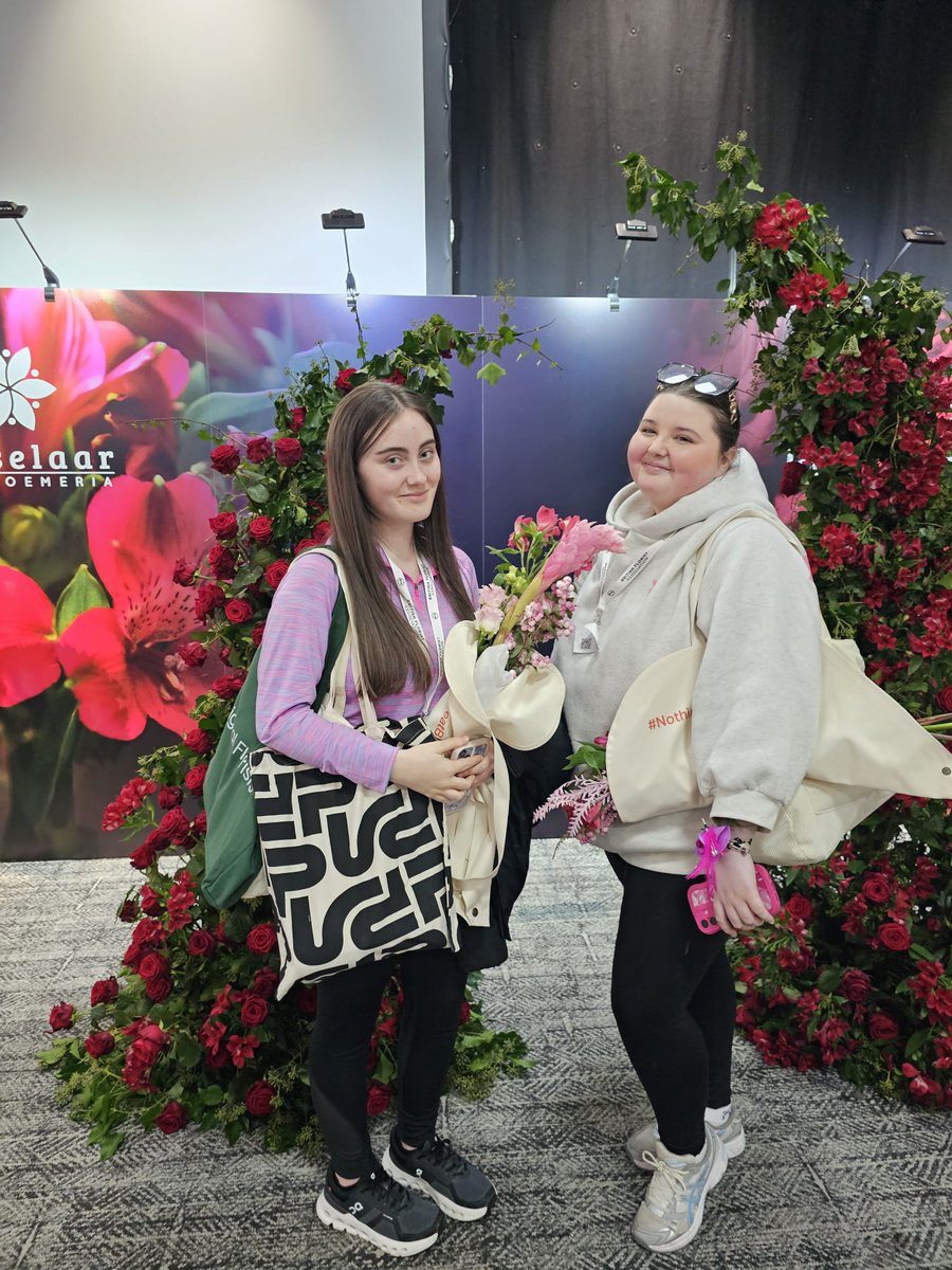 hughbaird's tweet photo. Level 2 Floristry students visited Fleurex at the East Midlands Conference Centre, watching demos by Daniel Santamaria &amp; Joseph Massie, meeting suppliers, networking, and gaining inspiration from incredible competition pieces! 🌸✨ #Floristry #Fleurex https://t.co/kA3ZhI9LRv