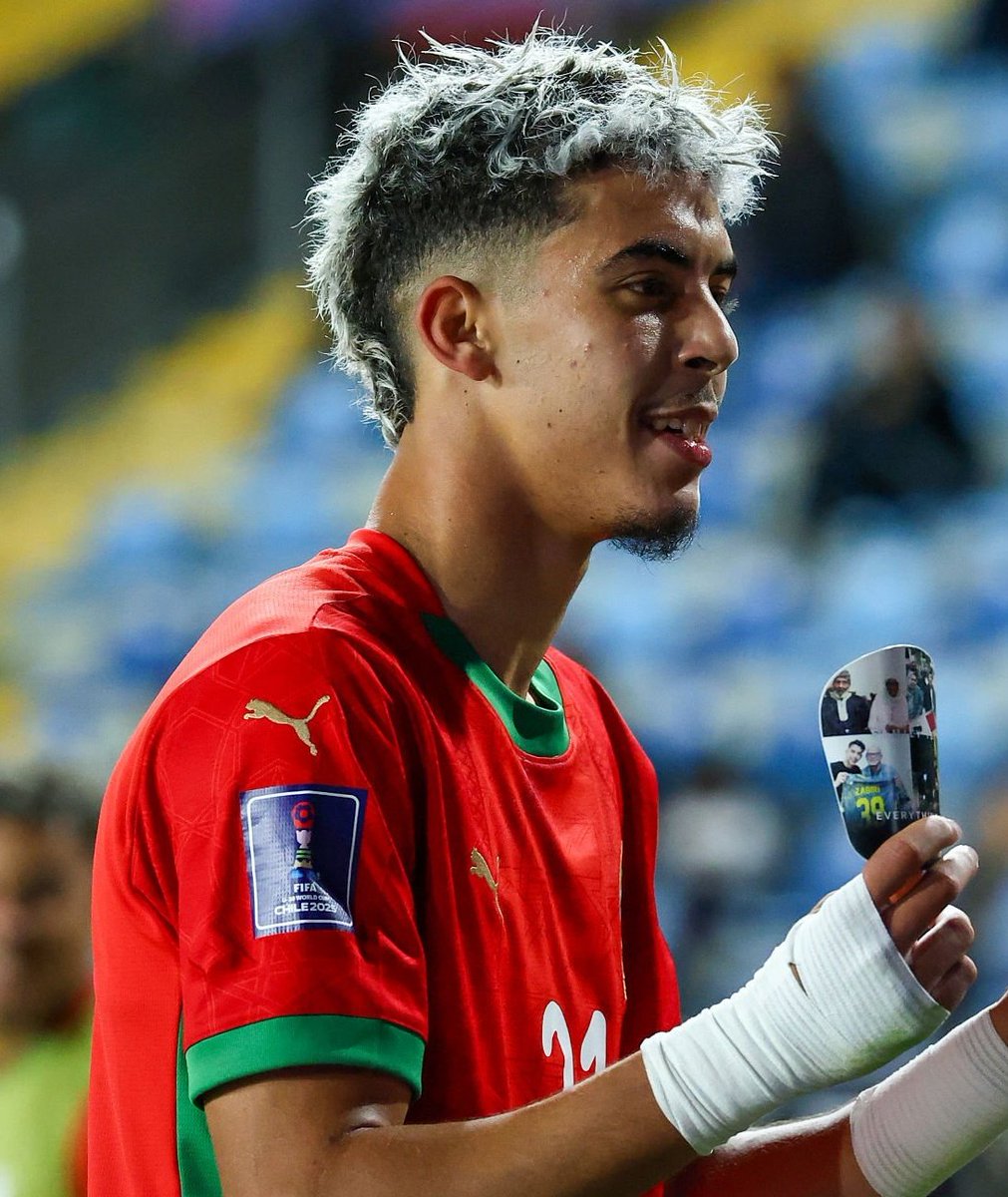 🔴 Le SL Benfica est 𝗲𝗻𝘁𝗿𝗲́ 𝗲𝗻 𝗰𝗼𝗻𝘁𝗮𝗰𝘁 de Yassir Zabiri ! 🇵🇹💎

L'attaquant marocain, qui évolue déjà avec Famalicão, impressionne par 𝘀𝗼𝗻 𝗶𝗻𝘀𝘁𝗶𝗻𝗰𝘁 𝗱𝗲 𝗯𝘂𝘁𝗲𝘂𝗿 et ses qualités offensives. 🦊🇲🇦

(winwinallsports)