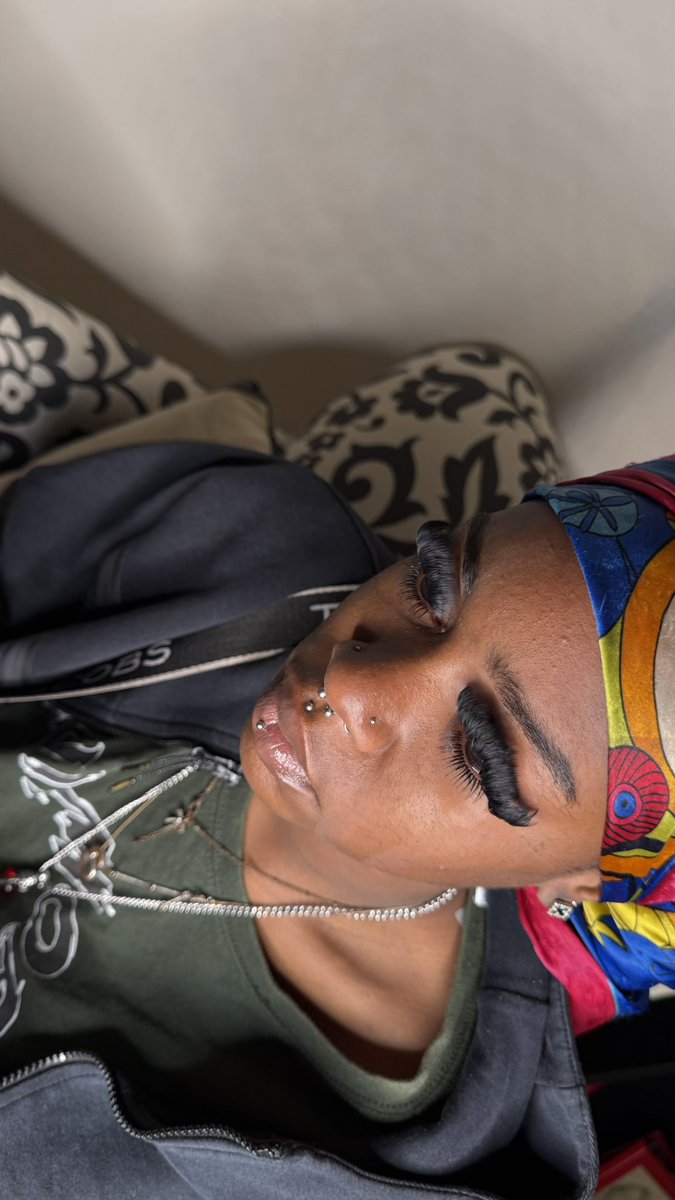 mkcelste's tweet image. i do hair, lashes &amp;amp; nails so ig come book me @donebymegs on ig ☆