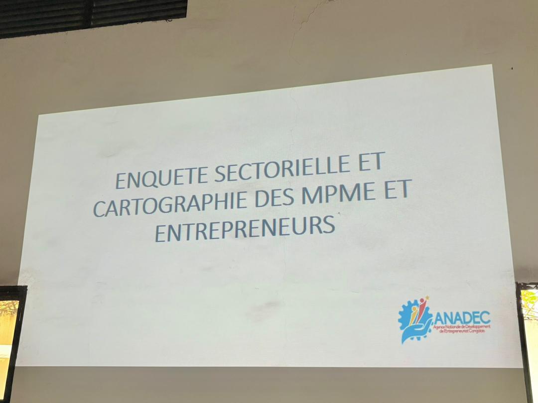 Lancement officiel de l’enquête sectorielle &amp; cartographie des MPME !

Le DG de l’ANADEC, Pr. Godefroy KIZABA, a lancé ce 14/10 à Limete la phase pilote pour recenser et cartographier les MPME de Kinshasa.

174 agents mobilisés sur 12 jours.
#ANADEC #EntrepreneuriatRDC