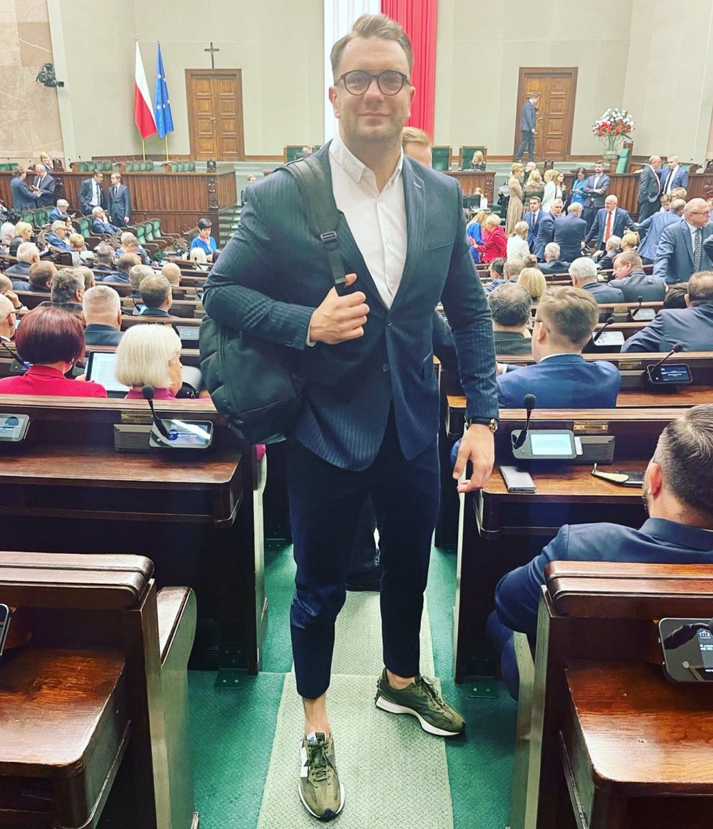 Zupełnie nikt.
Przeciętny kierowca BMW: