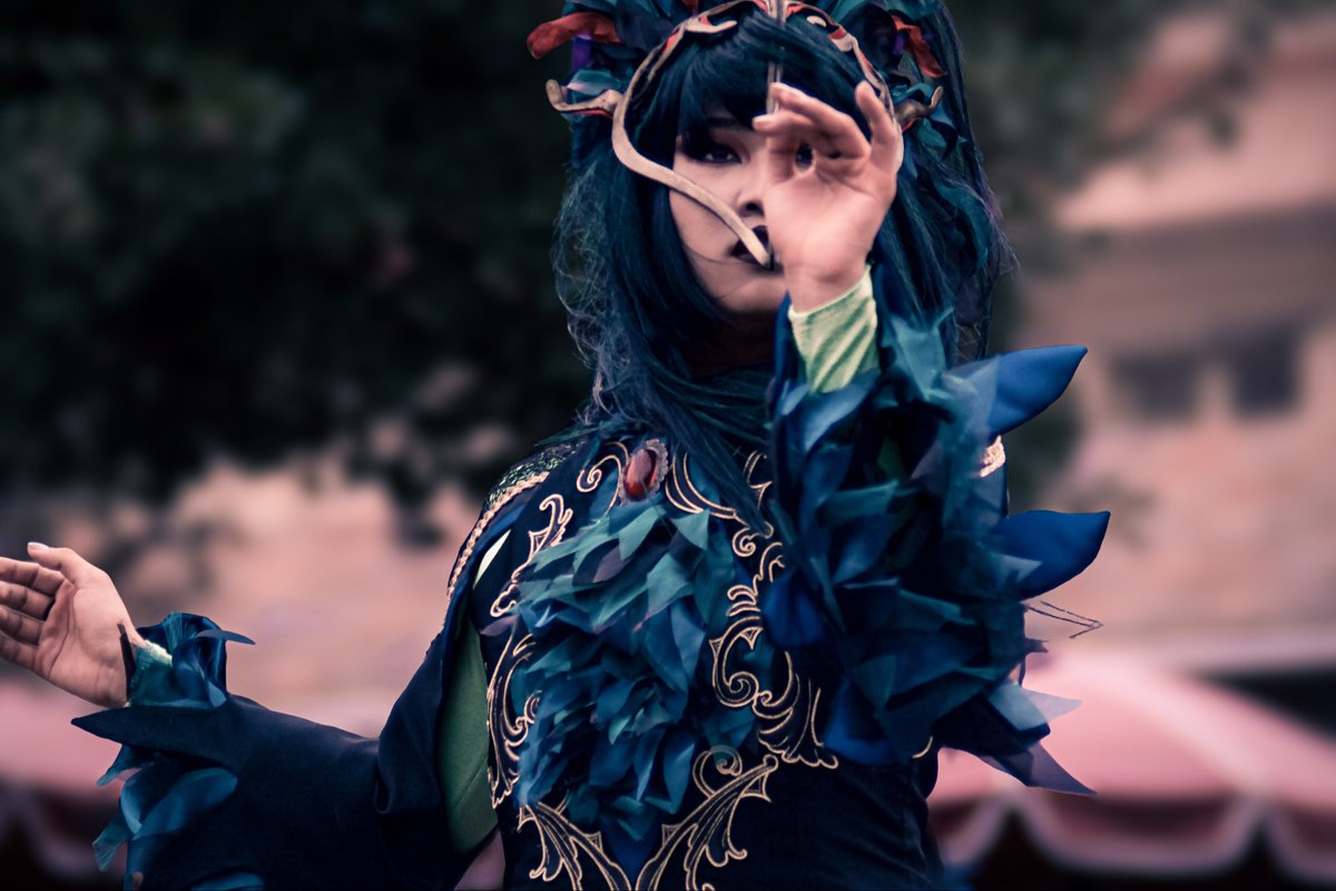 moza00's tweet image. カラスダンサーさん最高だった🐦‍⬛