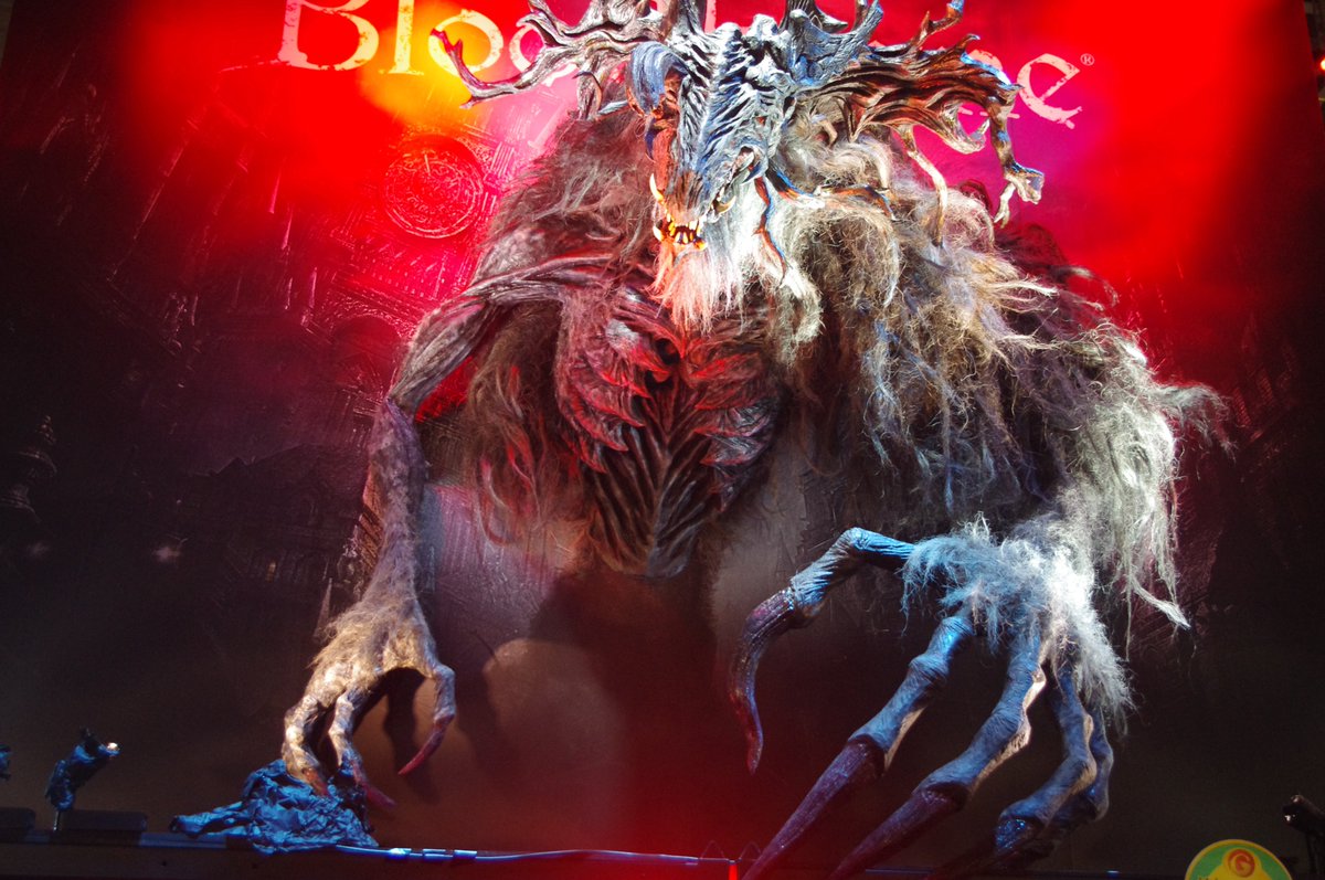 写真整理してたらTGS2014で行われたブラボの試遊会が出てきた
聖職者の獣がデカデカとありました