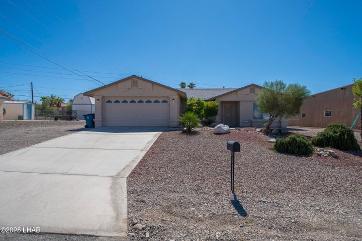 lafig's tweet photo. 📣TODAY'S LISTINGS... 5 all NEW residential, condo, land and commercial listings posted in the last 24 hours. 👏 Pics below.

https://t.co/6XOuOUEt4u

Call me 928-855-9781

#havasurealestate #havasurealtor #havasurealtors #buyhavasu #lisaturner #selmanandassoc https://t.co/oZAkOUZjY0