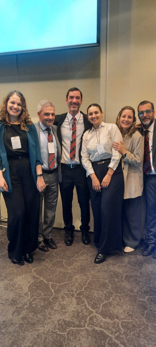 Precongreso ICBA: Schok cardiogenico, excelente discusion!la identificación de los fenotipos, las condiciones asociadas y la severidad de shock cardiogenico son claves para el manejo. EL TIEMPO a las intervenciones se asocia al pronostico.