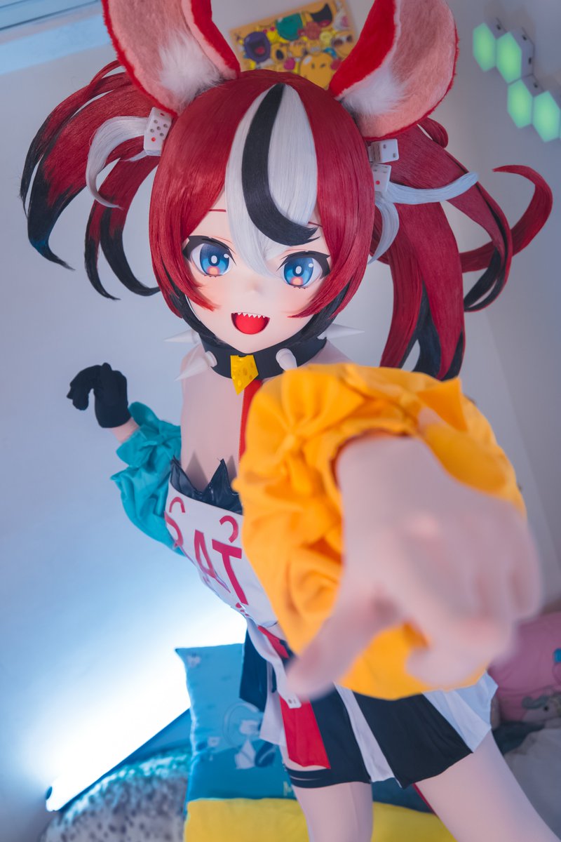 Wazzup !   🎲🎲🎲

I am Chaos, the end of ends, a steel rose trapped in a cage of ice, your best friend, Baelz Hakos from hololive English -Promise-. 

WITNESS ME !  ~~~~~ 

(等待許久的新成員)
 
📷 : <a href="/sezuna1168/">🍁セズ奈🍀</a> 
🎭 : <a href="/HeyaoFetish/">河妖フェチ/河妖屋(大阪)</a> 

#BaelzBrush 
#kigurumi
#HololiveEN