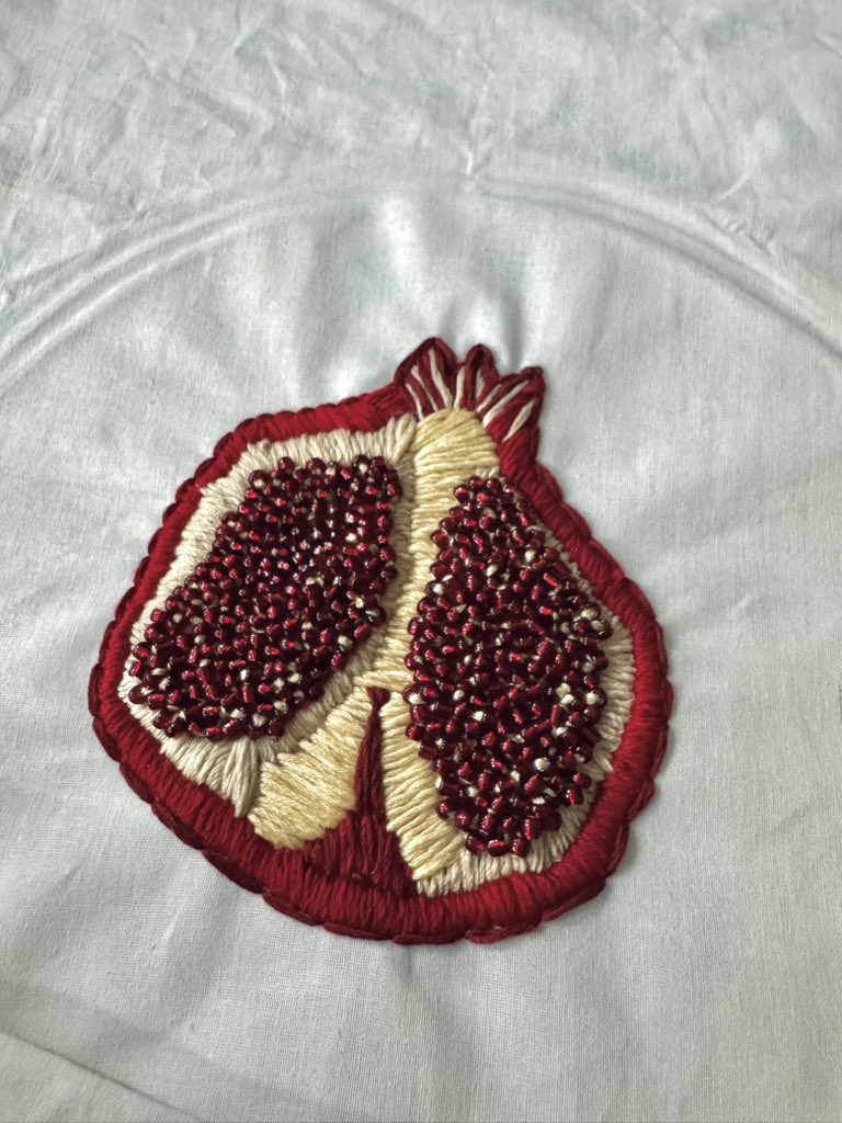 khadija_batooll's tweet image. tried to replicate it.. but fell short of beads