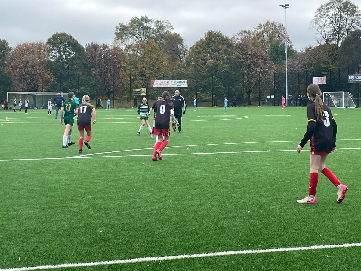 2025 Giffnock SC October 9-a-side Festival ✅️

Another tournament in the books and more game time and experience under our girls belts girls are making massive steps as both a team and individually #TrainPlayAchieve #oneteamtogether #elevenasone