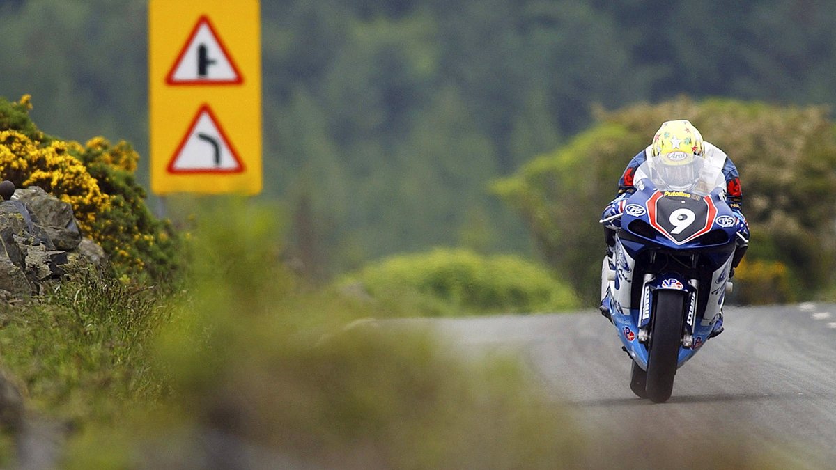 Ian Lougher Retires from Racing After Four Decades

After more than forty years on the Mountain Course, ten-time TT winner Ian Lougher has announced his retirement from racing. His Mountain Course story began in 1983 with third in the Manx Grand Prix behind Robert Dunlop and