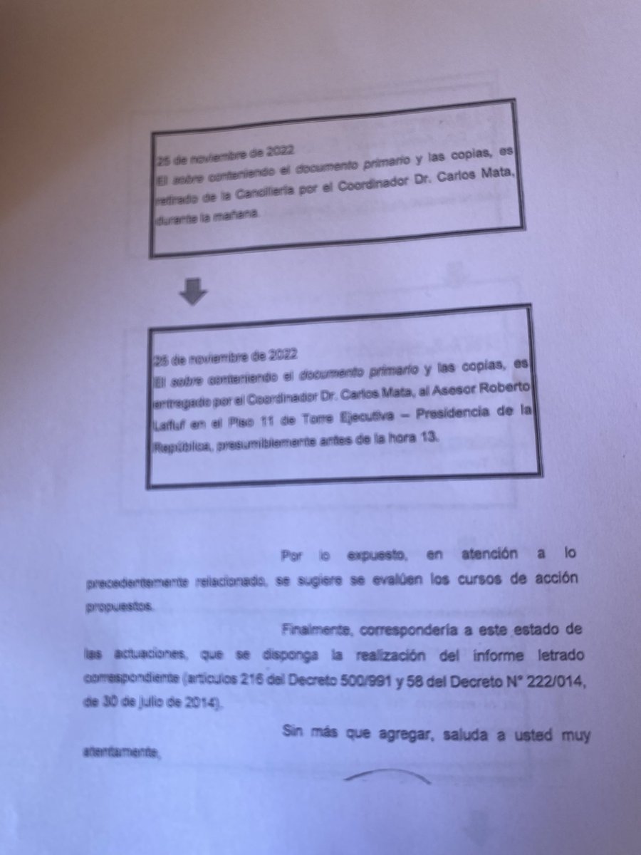💣 EXCLUSIVO

✔️ Mañana en SIN PIEDAD el documento de Cancillería que expone al ex presidente Lacalle Pou sobre la destrucción de parte de un expediente en la Torre Ejecutiva, vinculado a Marset. 

✔️ HORARIO ESPECIAL: 21 horas en <a href="/VTVuruguay/">VTV Uruguay</a>