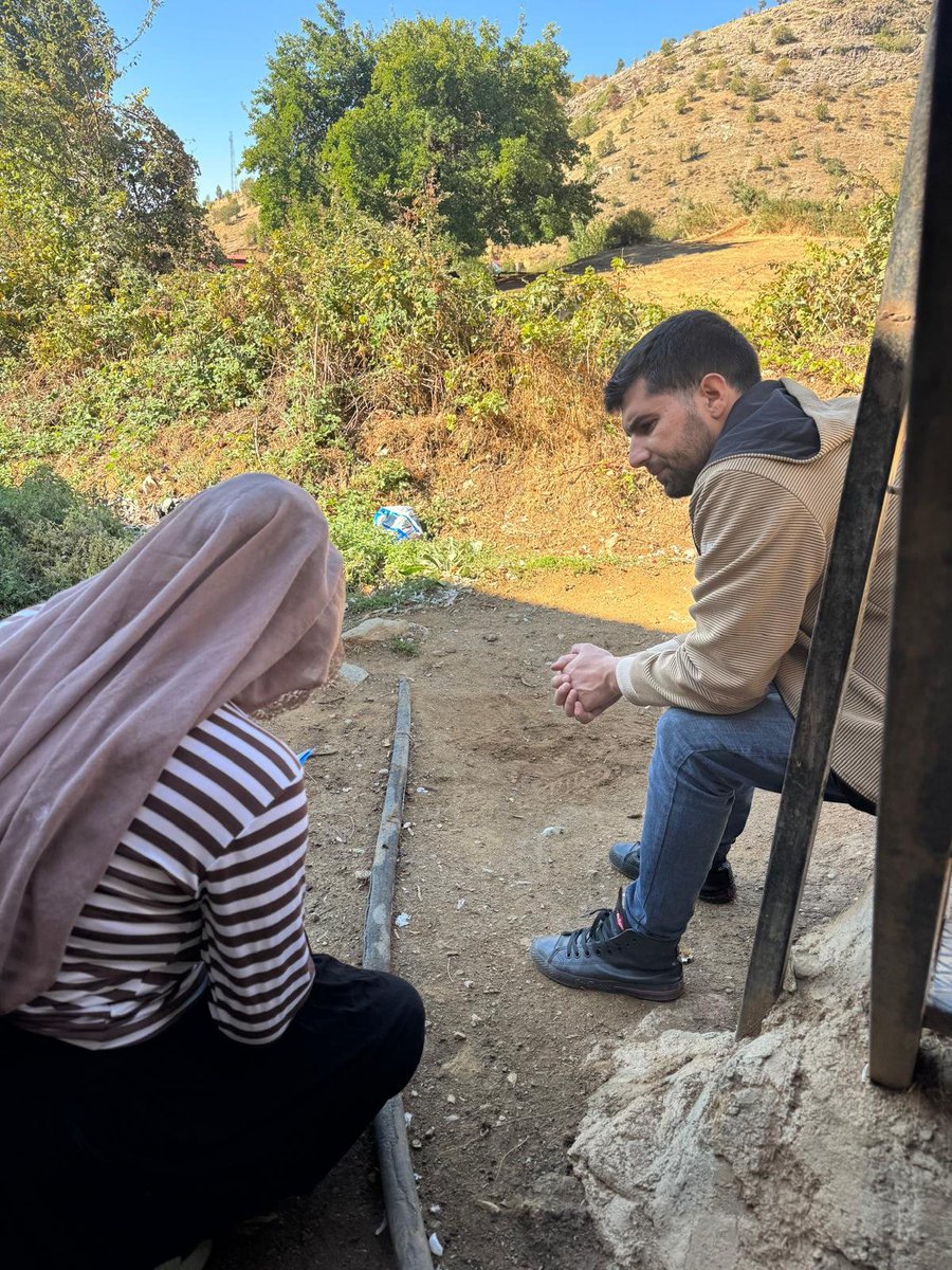 Müdürlüğümüz olarak ikna komisyonu ile birlikte devamsız öğrencilerimize hane ziyareti gerçekleştirildi.
<a href="/cunguskymkmlk/">Çüngüş Kaymakamlığı</a> 
<a href="/Cungusilcemem/">Çüngüş İlçe Milli Eğitim Müdürlüğü</a> 
<a href="/CevatBaran9/">Cevat Baran</a> 
<a href="/BeratAkdag72210/">Berat Akdag</a>