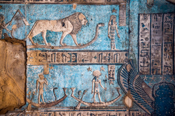 egyptomuseum's tweet image. The Ceiling of the Temple of Hathor at Dendera

▫️Washed in deep celestial blue, the ceiling of the Temple of Hathor at Dendera offers a stunning vision of the Ancient Egyptian cosmos. Stars scatter across its surface, while zodiac signs, planets, and sky deities glide through