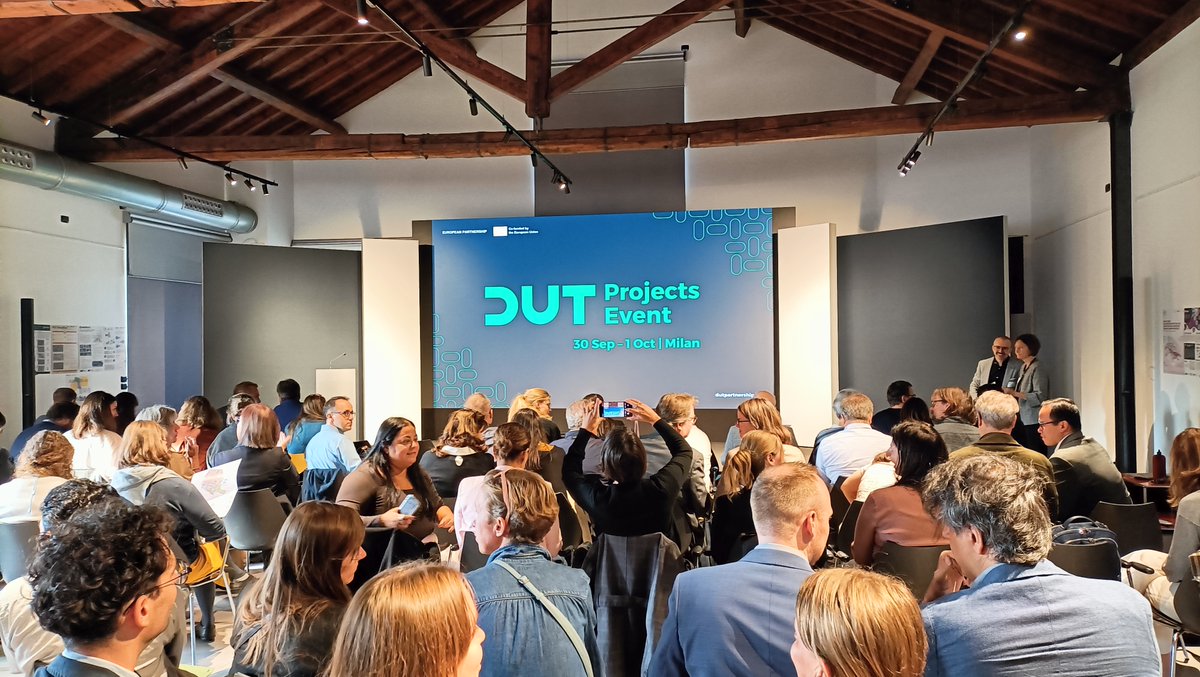 Luis Rodríguez, Head of R&amp;D, presented #SUMODO, a project that promotes 15-minute cities through an innovative urban simulation and planning platform, at the Driving Urban Transitions (DUT) kick-off meeting in Milan. #Innovation #DUT #EUproject #mobility saitec.es/en/news.html?d…