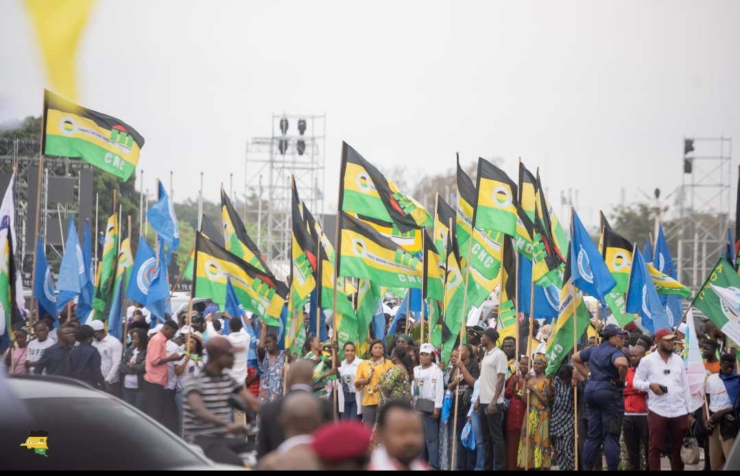 🛑Actualité du jour: <a href="/Celekanangilabe/">Celé Kanangila Beya</a>, porte-parole du #CNC est l'invité de télé50, ce mardi à 18heures (heure de Kinshasa; 19heures à Lubumbashi et au Kasaï). Le lieutenant du Leader Majeur va éventrer le boa en passant en revue ts les sujets d'actualité. Ne ratez pas l'uppercut