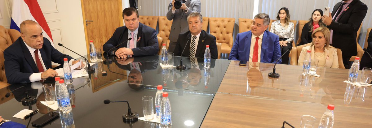 SenadoPy tweet media