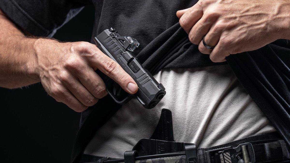 Review: Springfield Hellcat .380 ACP

Check it out: thearmorylife.com/springfield-he…