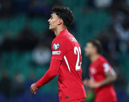 An itibariyla en değerli 3 Türk futbolcu: (Transfermarkt)

- 1) Kenan Yıldız 75 milyon euro
- 2) Arda Güler 60 milyon euro
- 3) Can Uzun 45 milyon euro