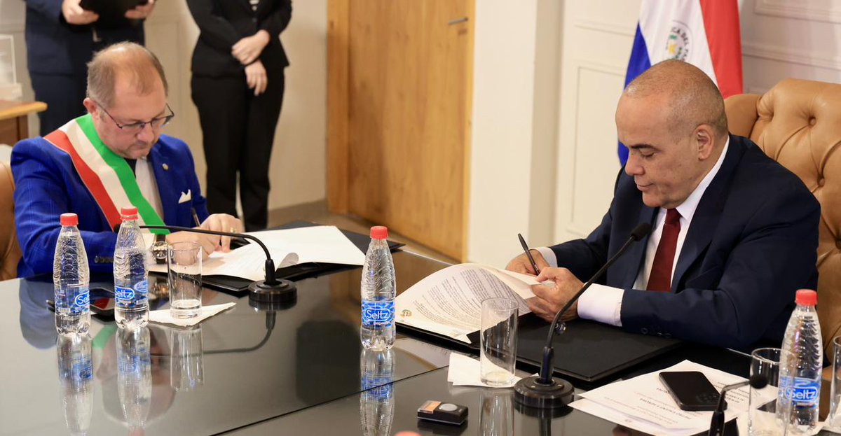 SenadoPy tweet media