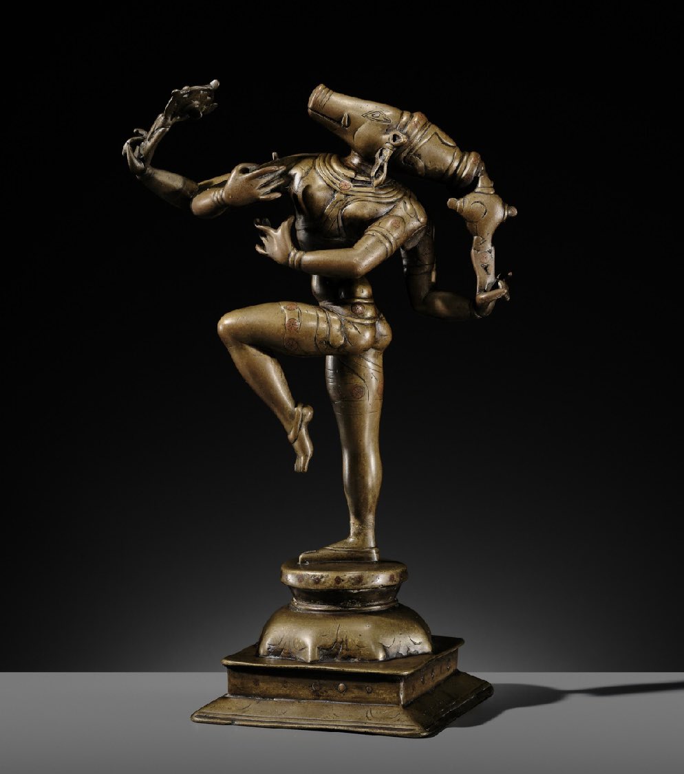 Yaduvam's tweet image. This bronze statue of Varaha goes hard!