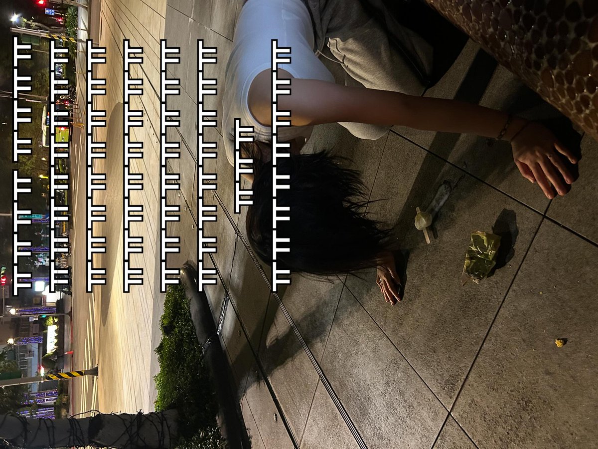 Still carrying those silly memories from Taipei! :p