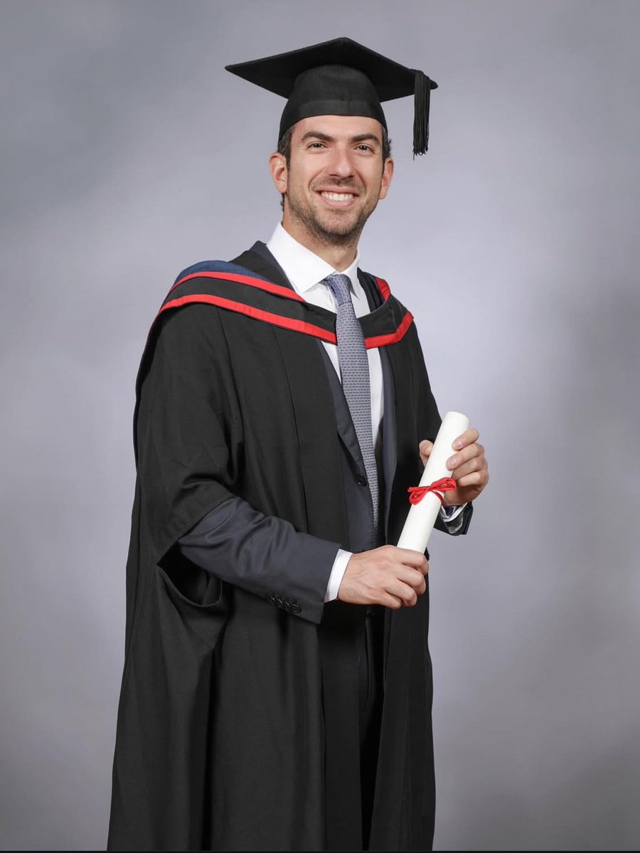 ahmed baokbah | home race πΈπ¦ ποΈπ©οΈ (@ahmed_baokbah) on Twitter photo Latifi got his MBA , good for him Latifi got his MBA , good for him