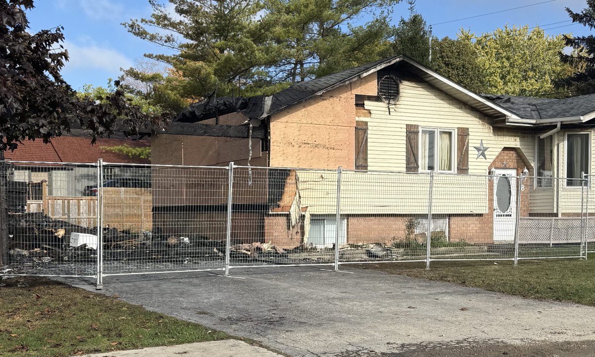 Fire officials say a garage fire in Harriston on the weekend that led to $500,000 in damage was caused by a lithium-ion battery. ow.ly/Lmsl50Xb6As